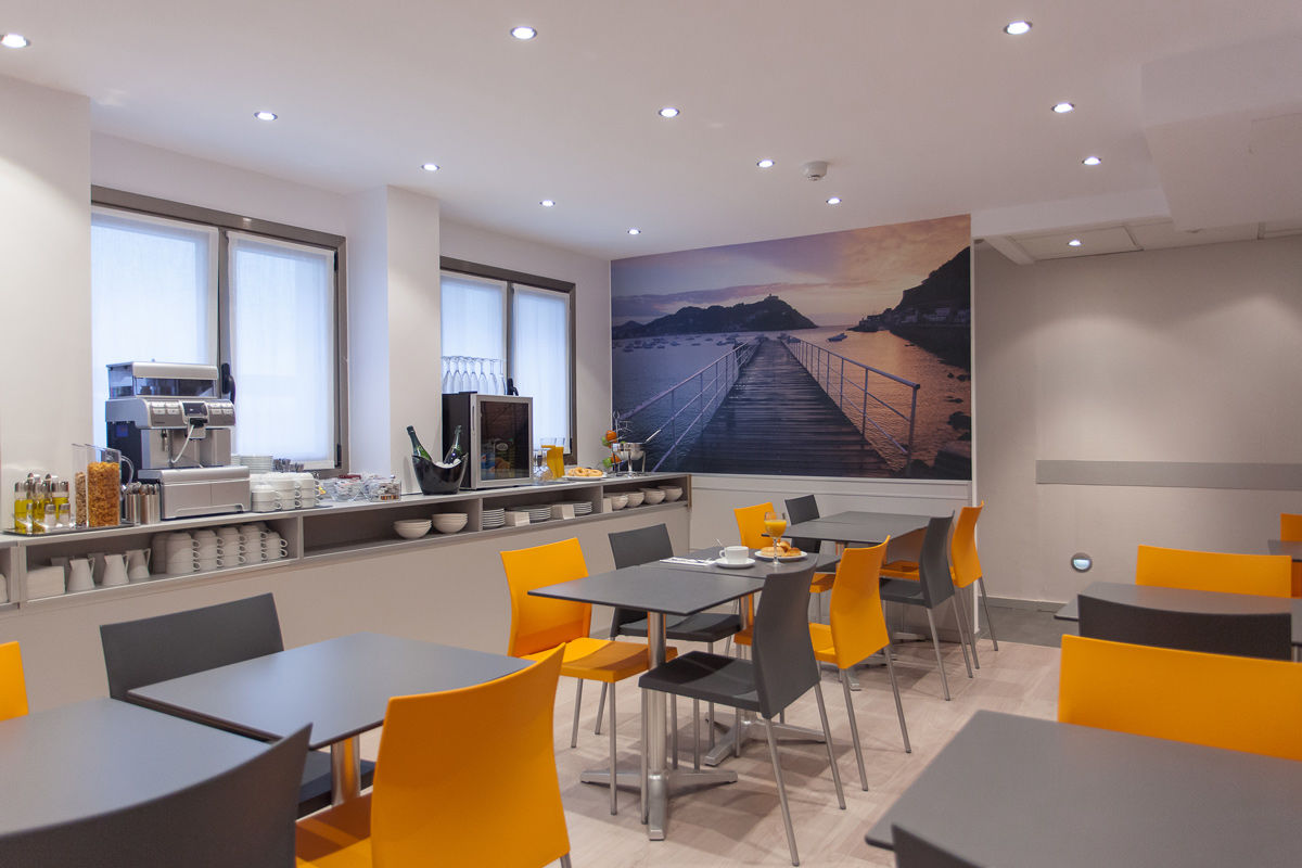 Hotel & Suites Arrizul Gros San Sebastián Restaurant billede