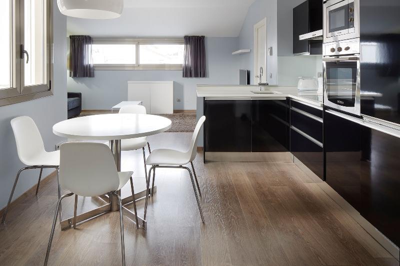 Hotel & Suites Arrizul Gros San Sebastián Eksteriør billede