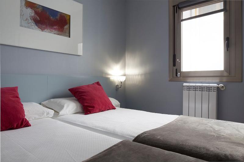 Hotel & Suites Arrizul Gros San Sebastián Eksteriør billede